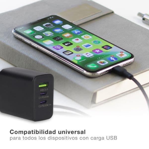 USB nabíjecí adaptér do sítě 5V/3A, 1xUSB A QC 3.0, 2xUSB C, rychlonabíjení, černý, 3 roky - náhled 5