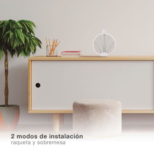 Elektrická plácačka na hmyz 2v1 Navelis s UV světlem, nabíjecí přes USB, 3 roky záruka - náhled 4