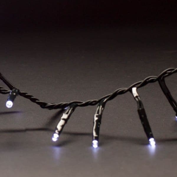 Hustý LED vánoční řetěz 8m, venkovní, studené světlo, 400 LED, 6W, do zásuvky, 8 režimů - náhled 2