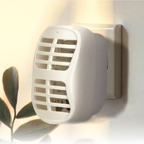 Elektrický lapač hmyzu do zásuvky Bamako, UVA LED, 25 m2, 1W, 3 roky záruka - náhled 4