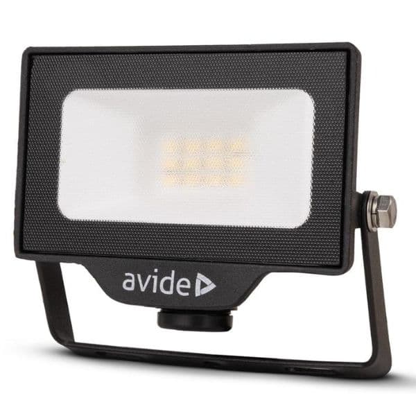 Prémiový ultratenký LED reflektor černý 10W 1000lm, studená, s přípravou na čidlo, 3 roky - náhled 5
