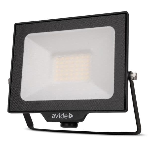 Prémiový ultratenký LED reflektor černý 30W 3000lm, studená, s přípravou na čidlo, 3 roky - náhled 5
